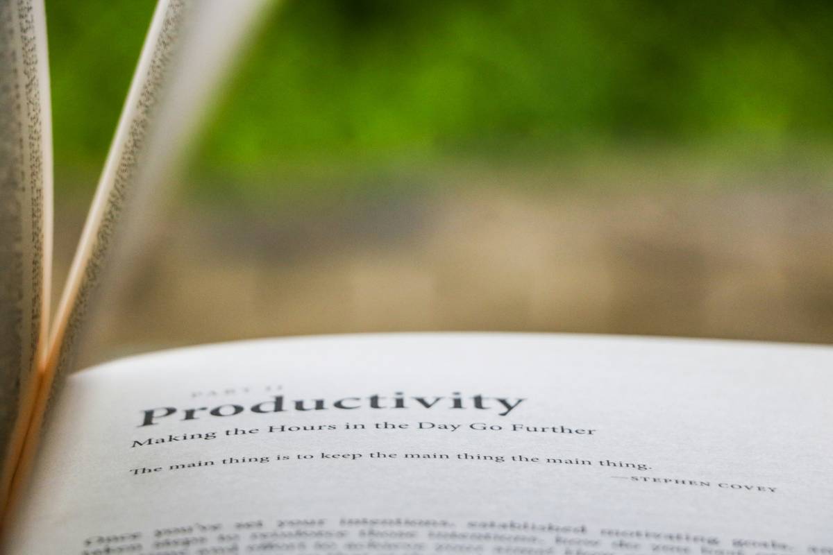Wealth Entrepreneurship Prosperity: 7 Proven Ways to Avoid the Costly Mindset Mistakes That Kill New Businesses
